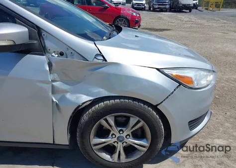 2016 Ford Focus Se z USA, uszkodzony, nr VIN 1FADP3K21GL390585